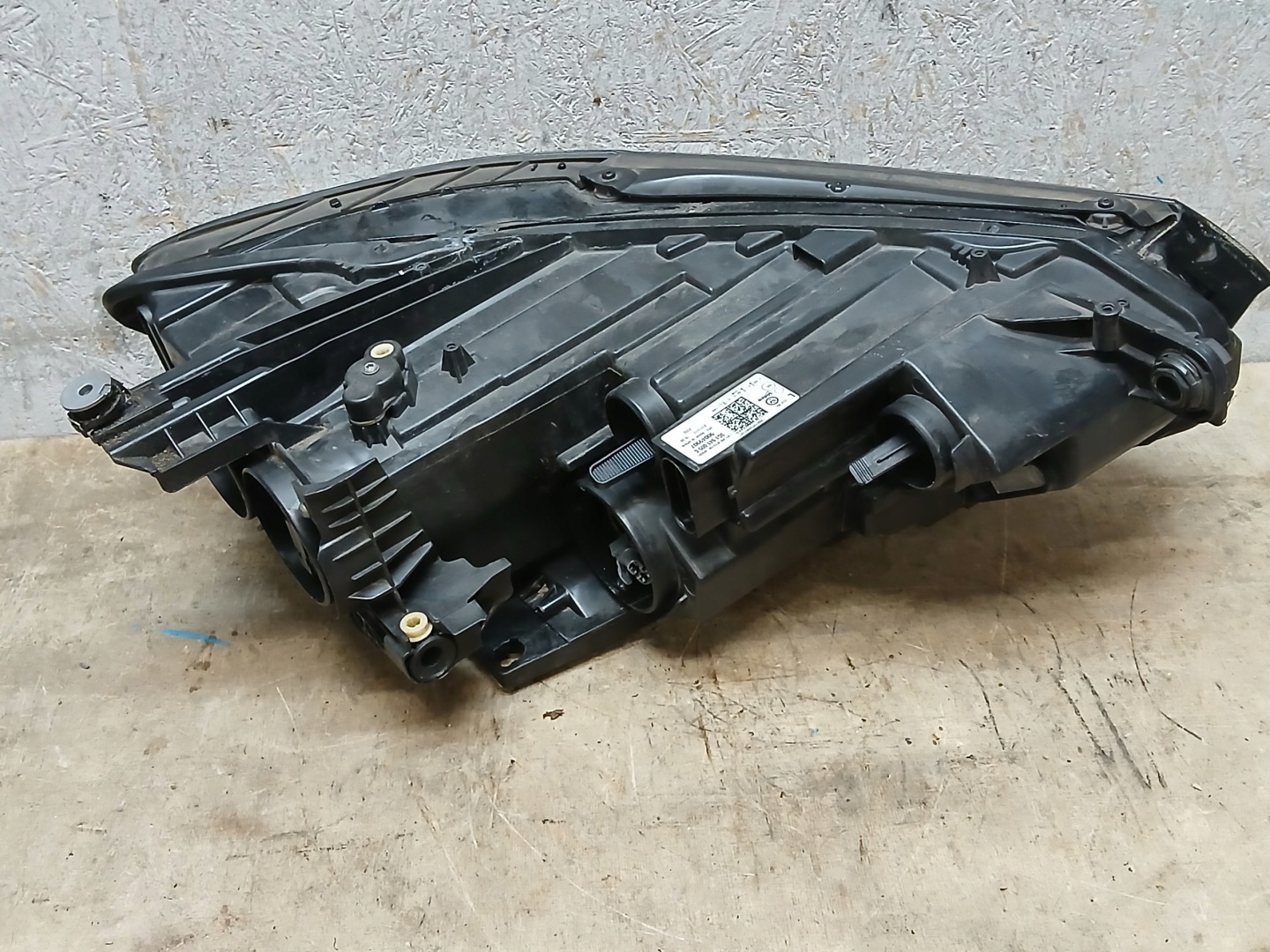 light front left VW PASSAT B8 3G1941005C
