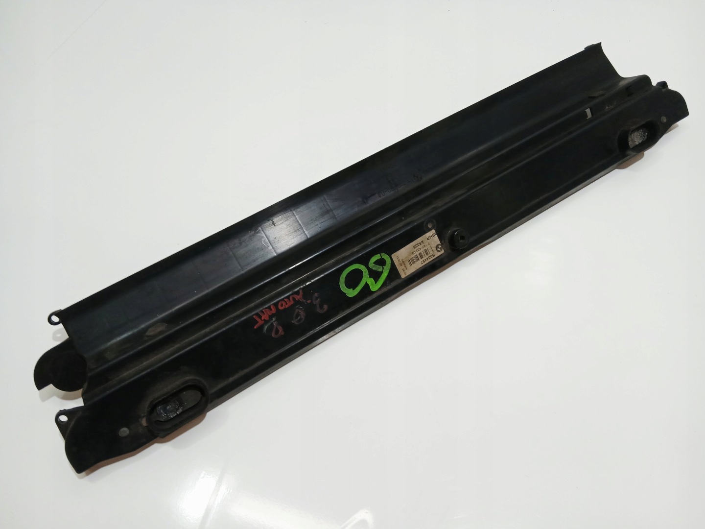 holder upper radiator BMW E60 7787830