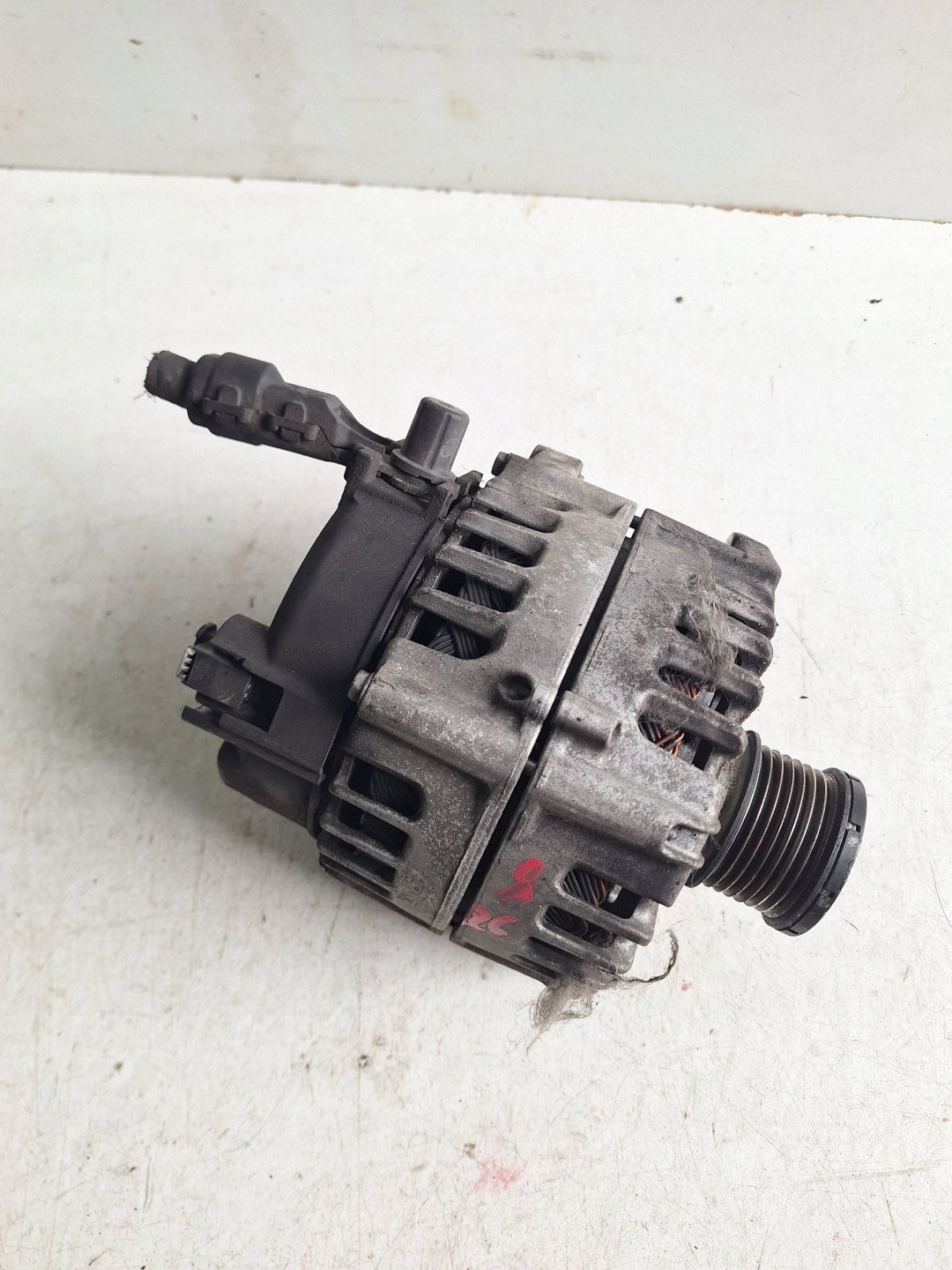 MERCEDES ALTERNATOR A0009063701 200A 14V