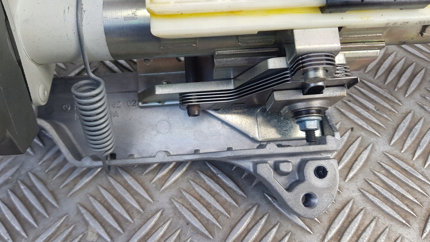 MERCEDES B KLASSA W245 2.0 CDI running board STARTOWY key blocking computer