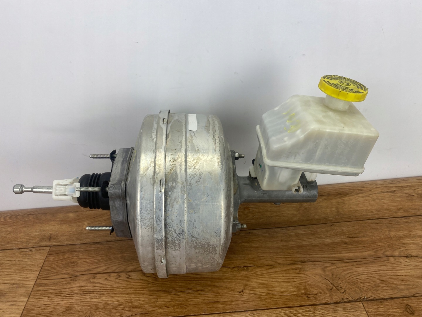 Servo frein Servo Frein komplet 5.7l Ram 1500 2019+