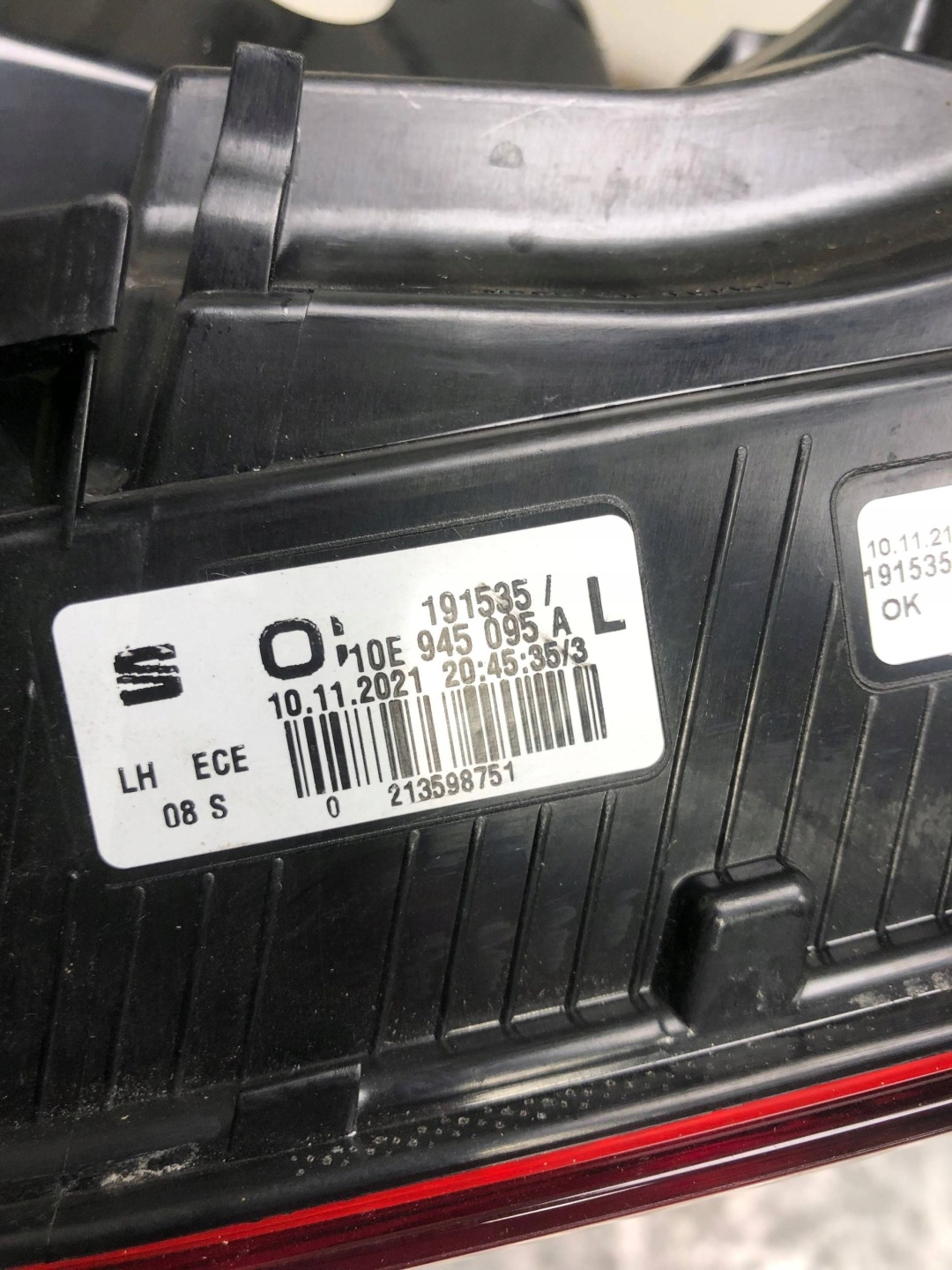 light left rear part CUPRA BORN 10E945095A