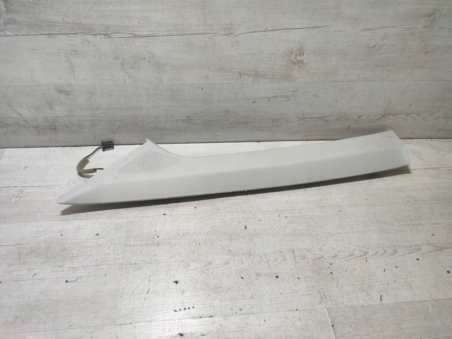 Seat Arona 2019 cover slupka windows przedniej / A