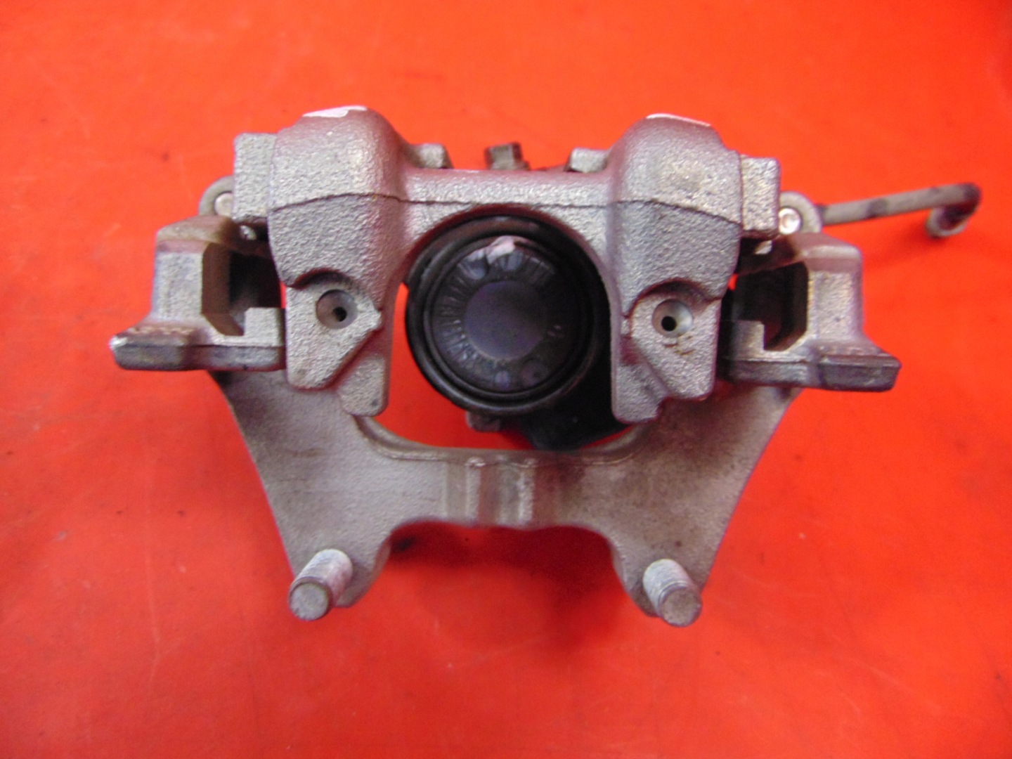 Audi Q3 II F3 83A caliper electrical left rear part