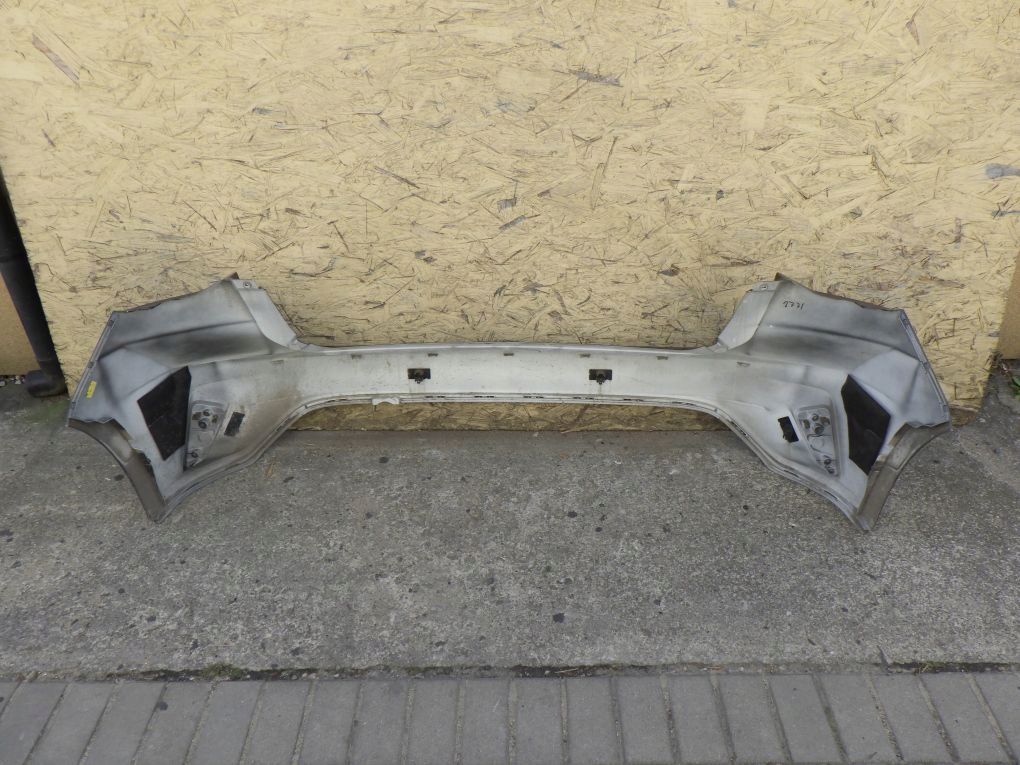 FORD FOCUS MK4 IV HB 4 PDC 18- bumper rear