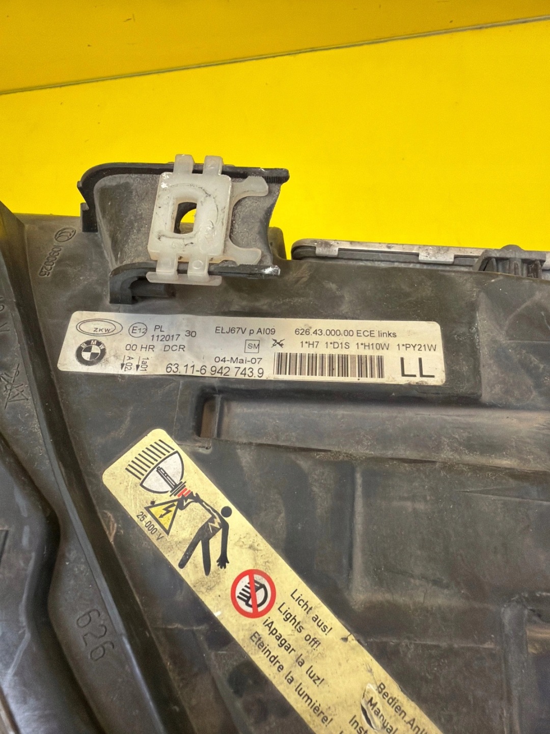 light left BMW 3 E90 E91 Xenon positioning 6942743