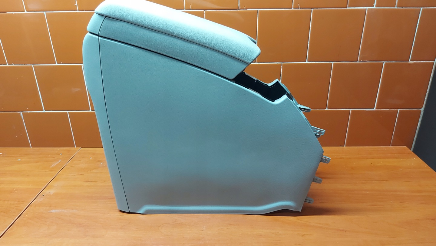 TUNEL central armrest TOYOTA PRIUS III 09-11