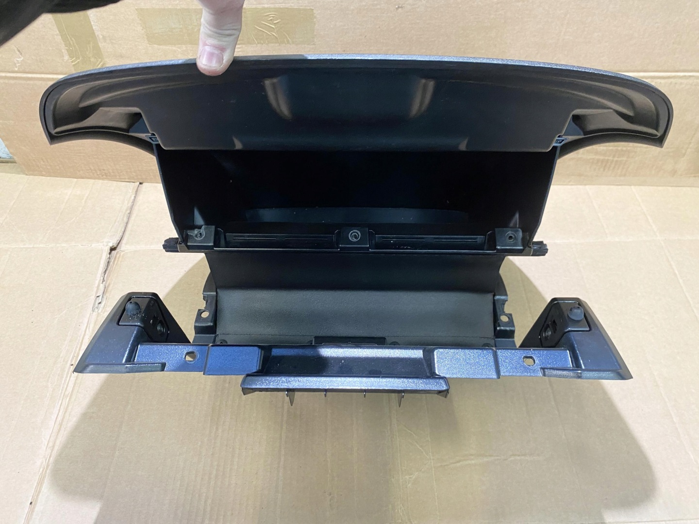 DUCATO BOXER JUMPER 14- passenger compartment central in the dashboard black 1314122070