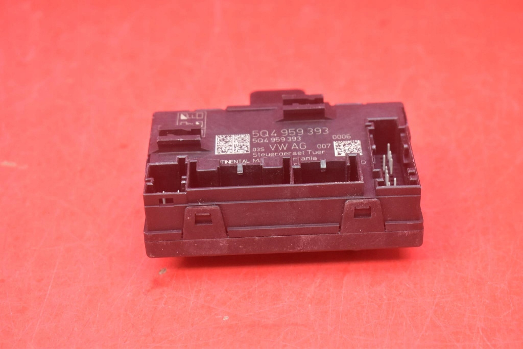 control unit module door left front 5Q4959393 SKODA OCTAVIA 3 III 13-17