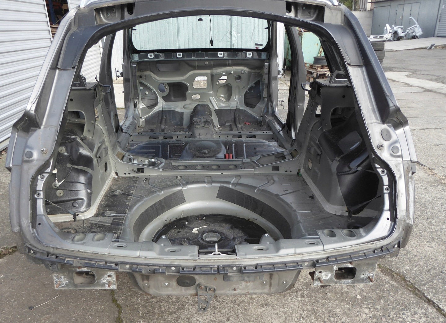 rear panel sump OPEL INSIGNIA A KOMBI 09-12