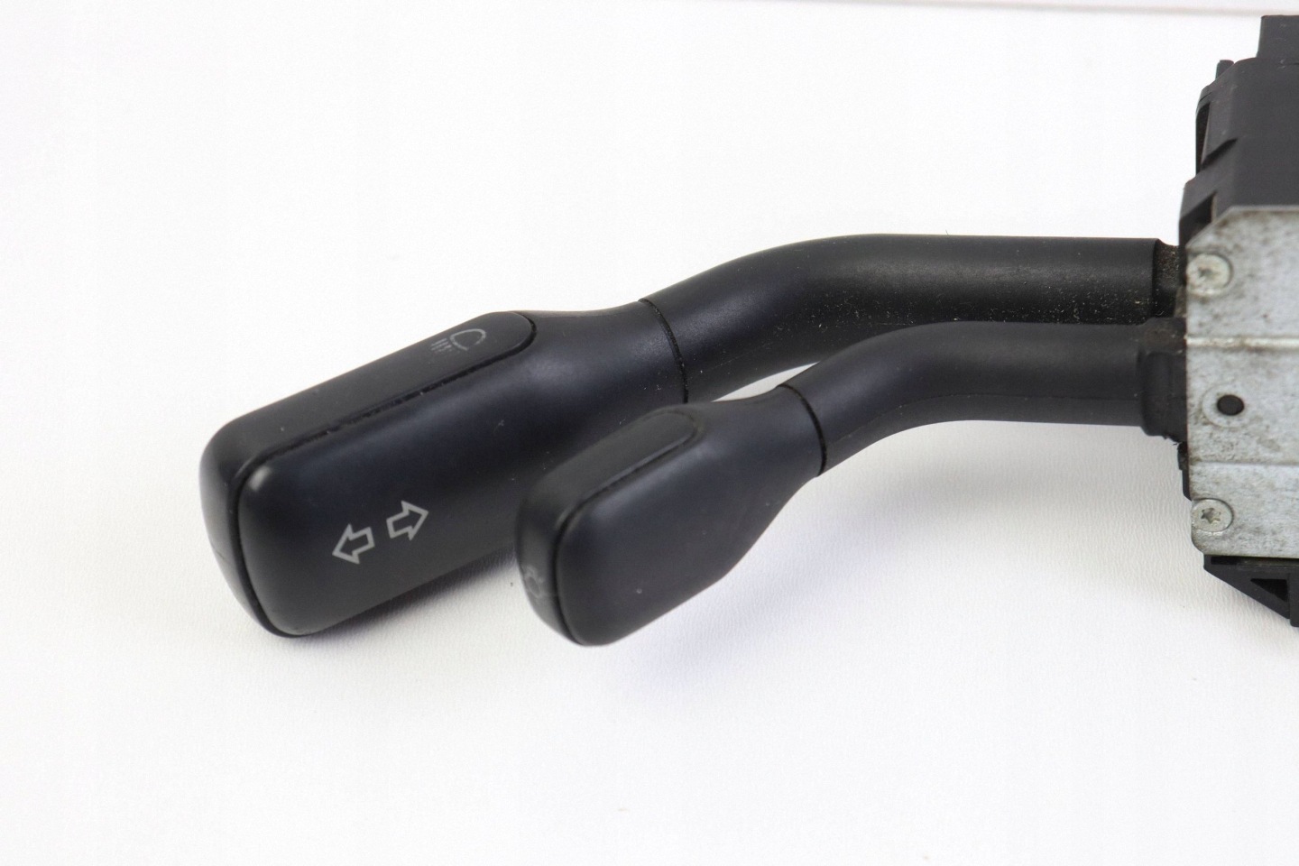 AUDI A4 B5 DEVIO LUCI TERGICRISTALLO TERGI luci DEVIO LUCI DEVIO LIFT 4D0953513D
