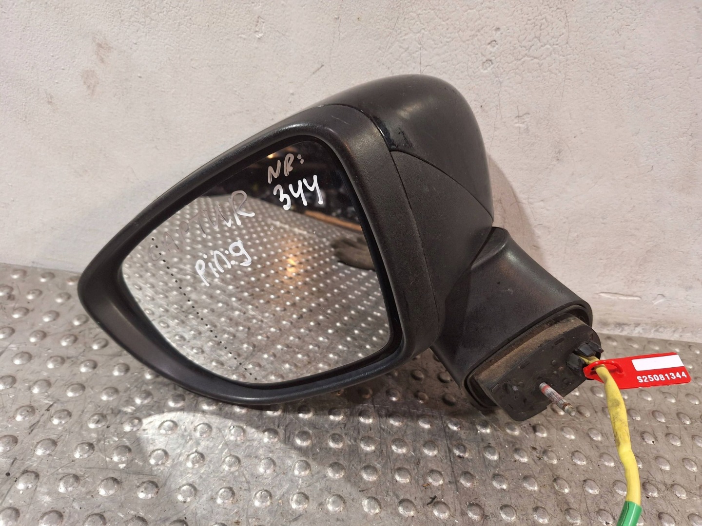 mirror exterior left 9 PIN RENAULT CAPTUR and 13