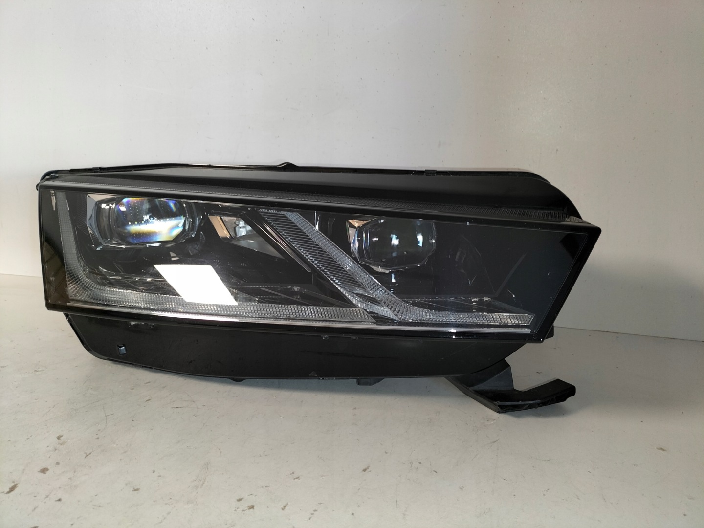 light front reflektor right SKODA OCTAVIA 4 IV 19- FULL LED