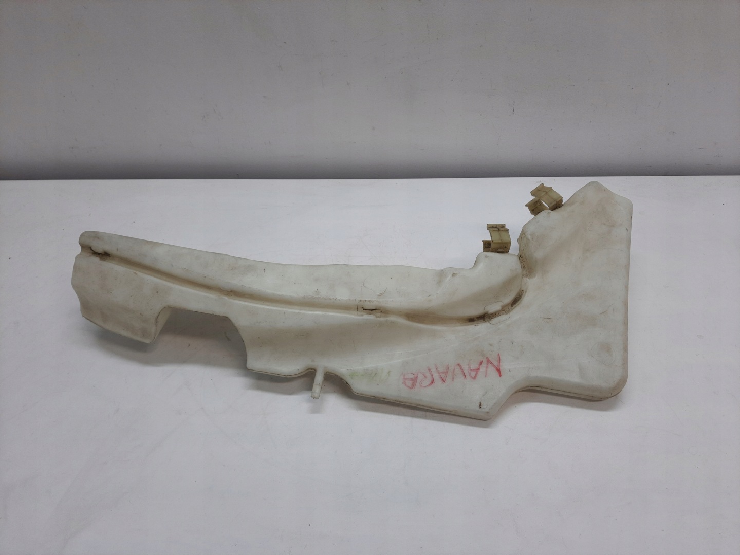 NISSAN NAVARA 3 III PATHFINDER 05- washer fluid tank original