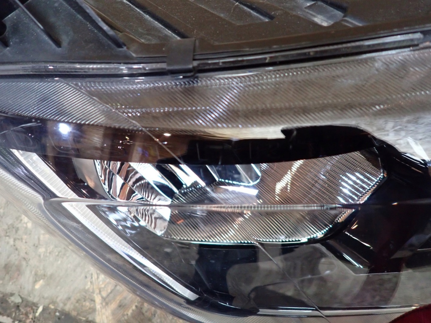 light right REFLEKTOR right LED DACIA DUSTER 2 II HM 2017-2021R 260101133R