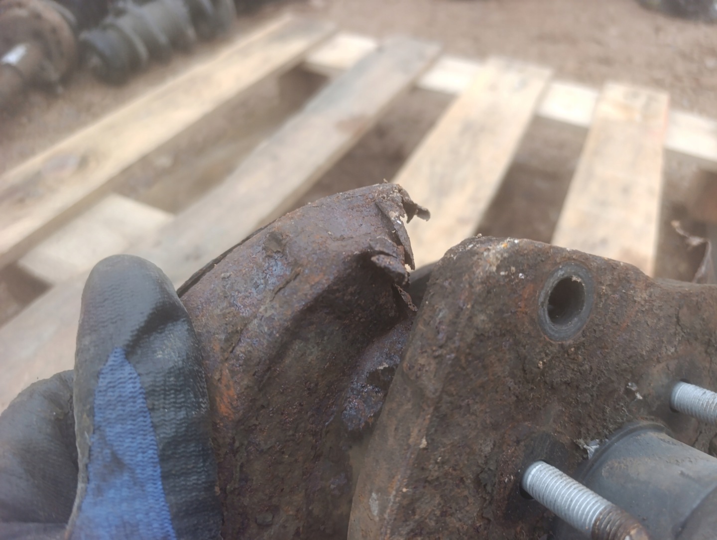 swing right rear part right rear Opel Meriva A- 4 screws