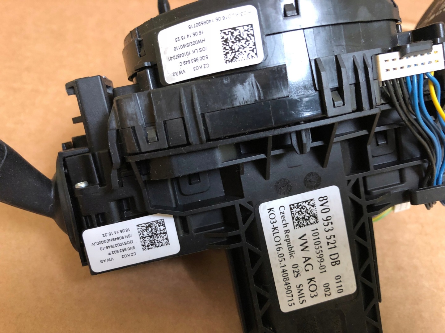 AUDI A3 8V control levers ring 8V0953521DB