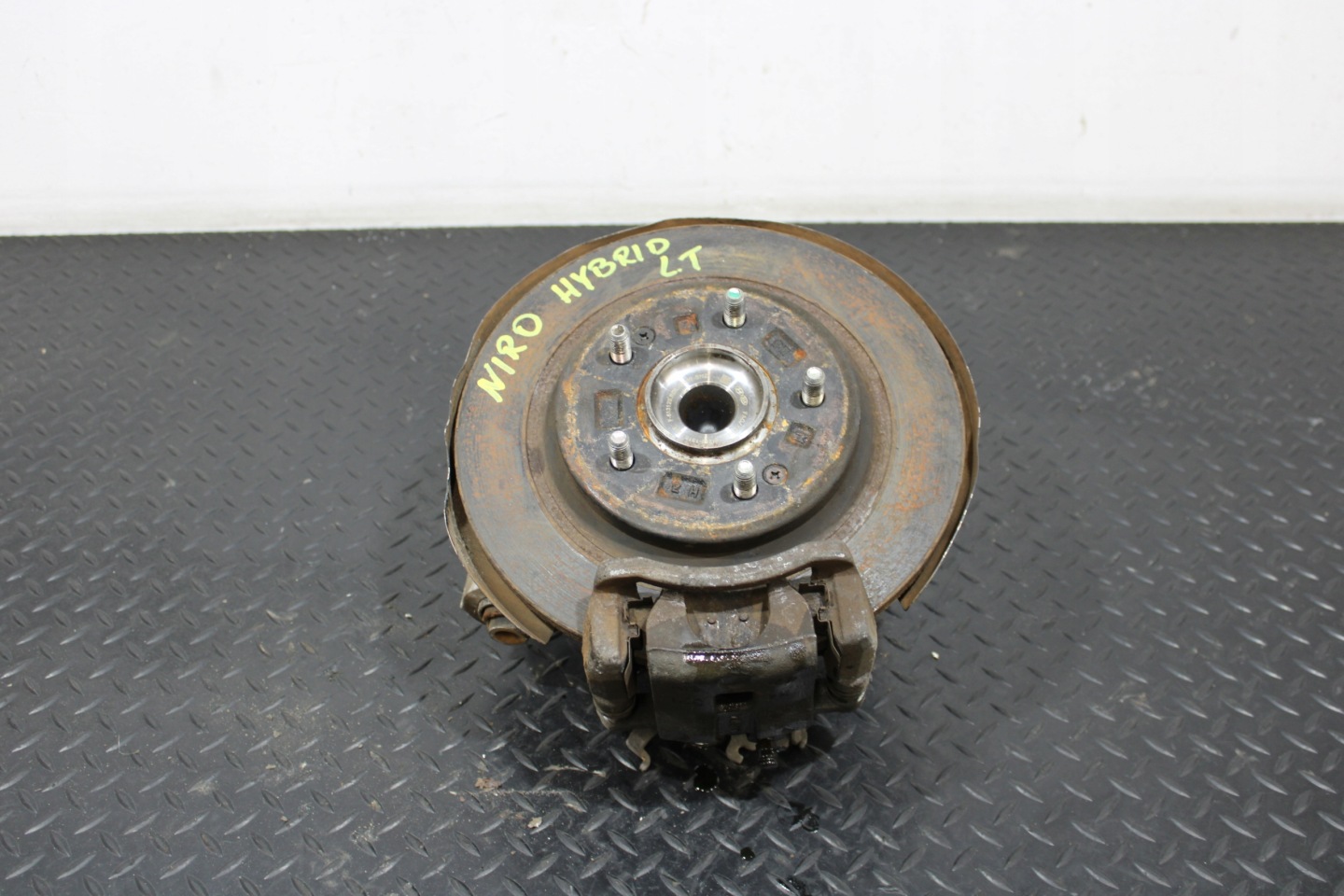 swing caliper brake left rear part KIA NIRO 1 and 16-18