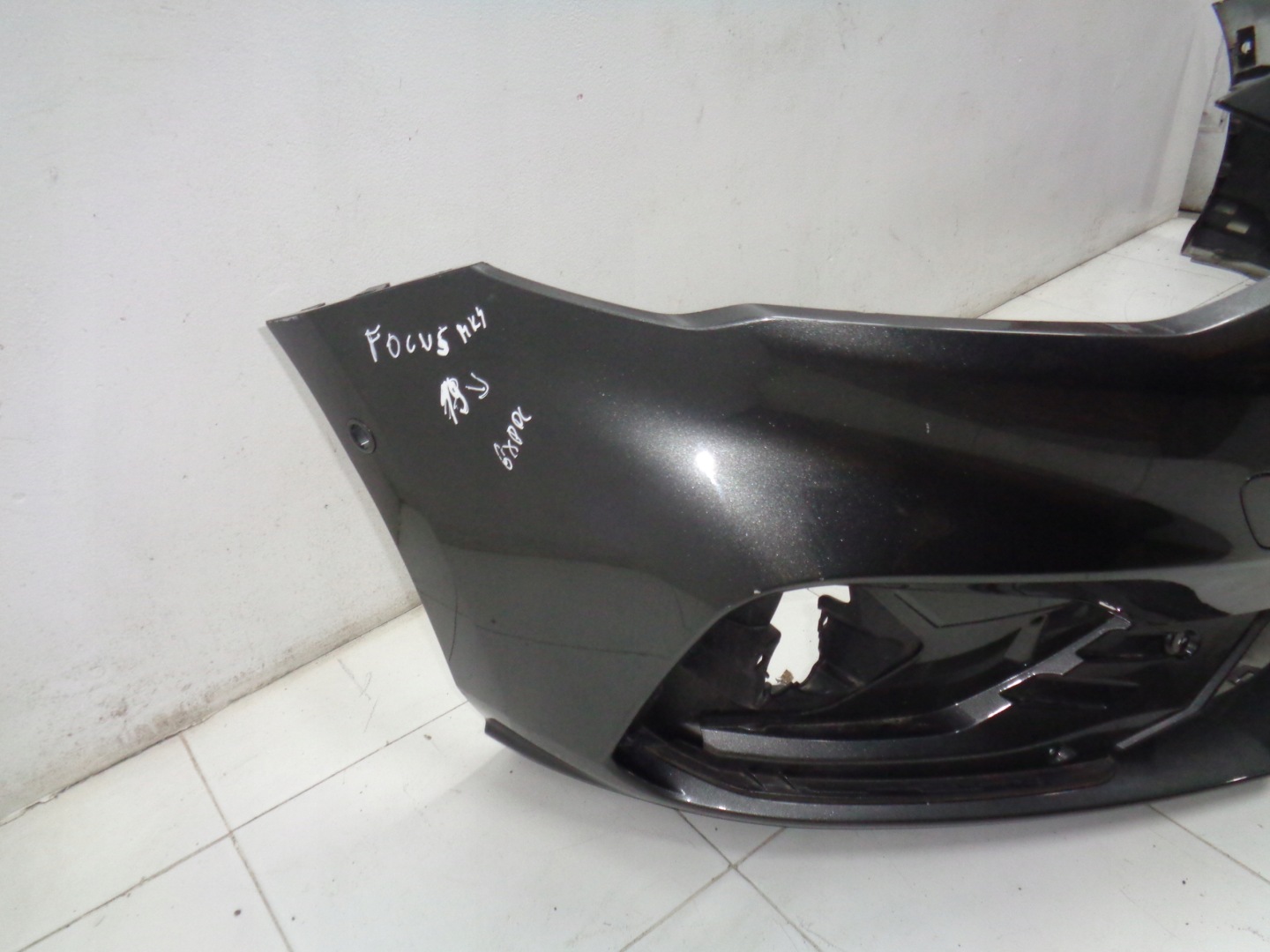 FORD FOCUS 4 MK4 STOSSSTANGE VORNE 6XPDC 18R>