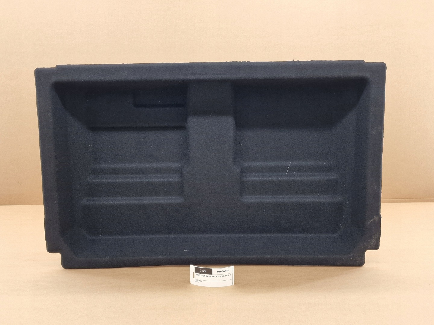 floor boot VOLVO XC90 II
