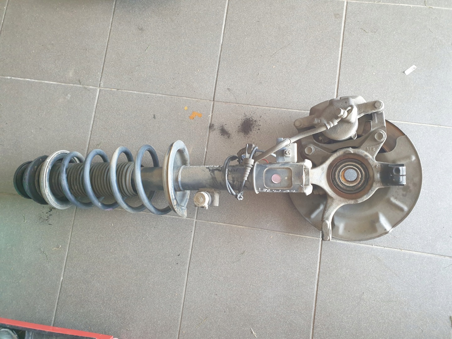 MACPERSON swing left SEDICI SUZUKI SX4 2009- 2.0 DDIS MULTI JET