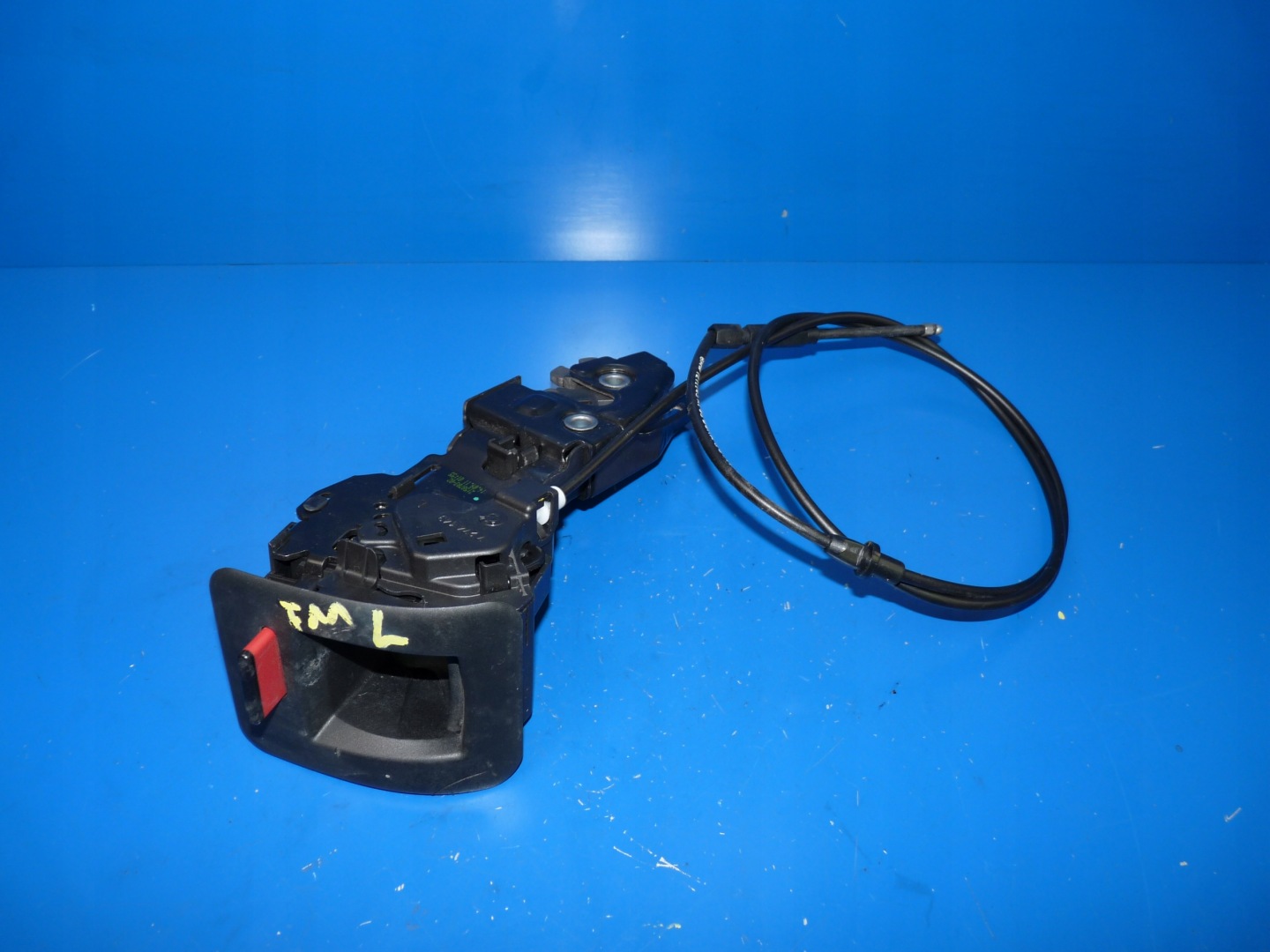BMW 5 F11 lock KANAPY OPARCIA left rear part