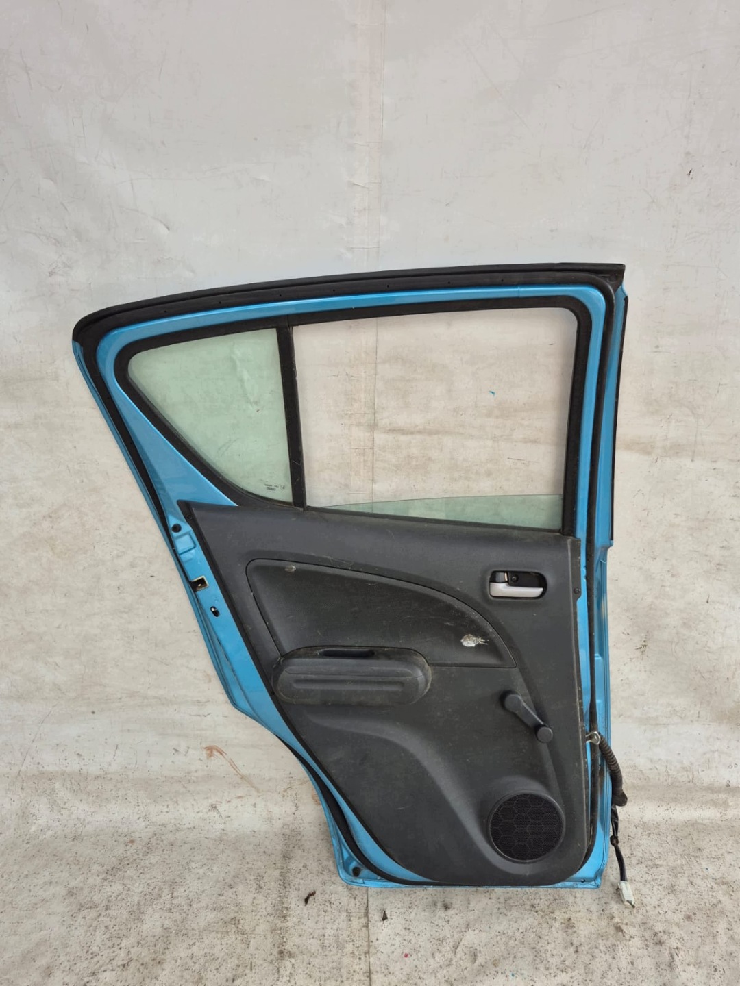 SUZUKI SPLASH OPEL AGILA B 08- Tür links heck hinten