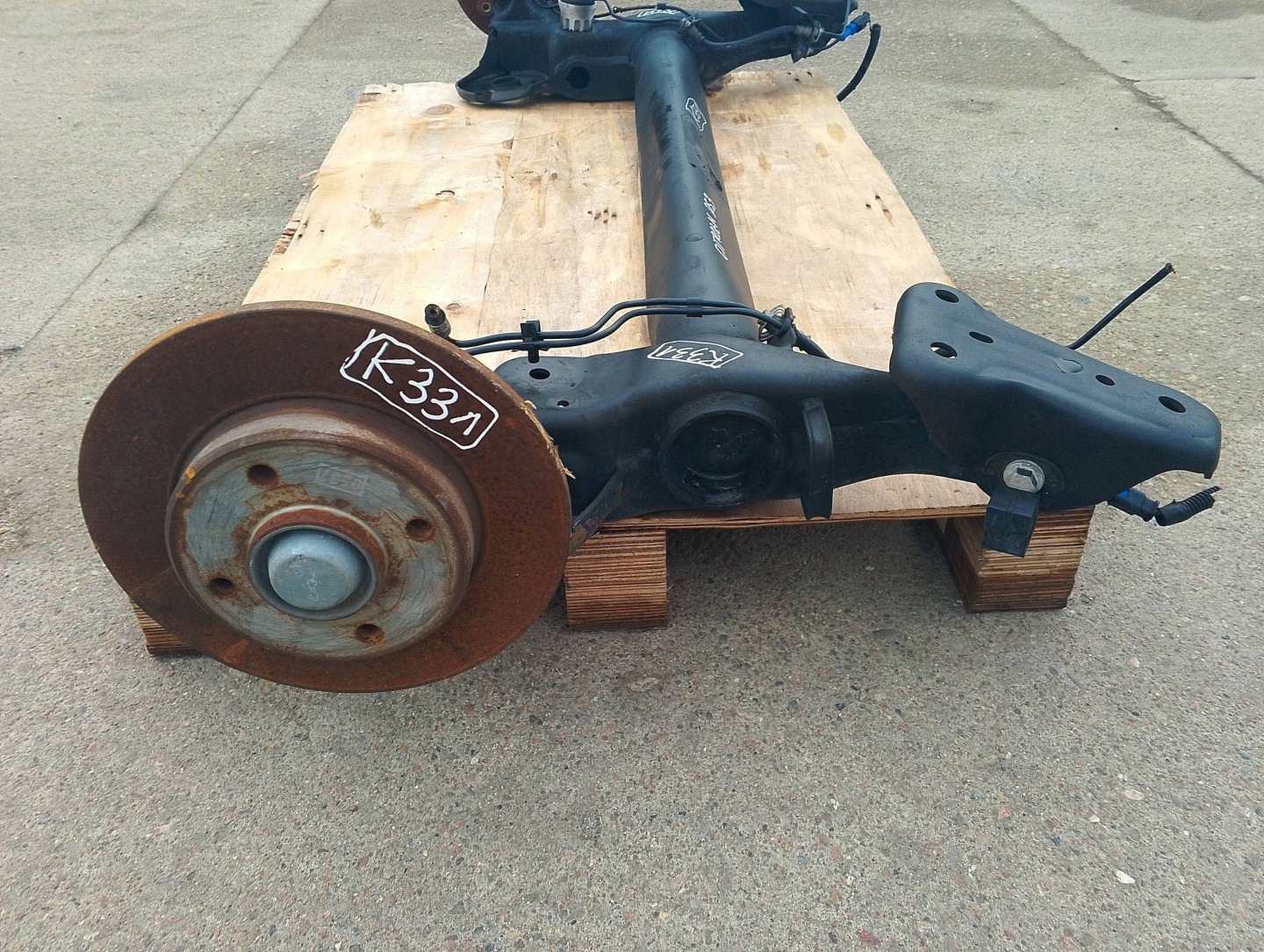 Citroen C3 DS3 träger osi hinten 3214602367 (K331)