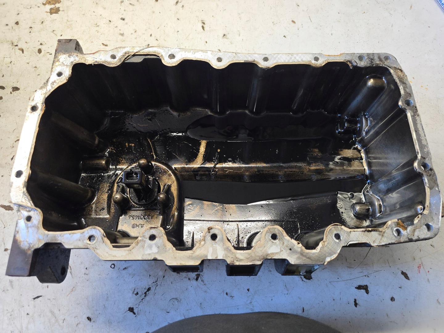 VW AUDI SKODA Ölwanne oil Sensor 2.0 TDI CFF 140KM