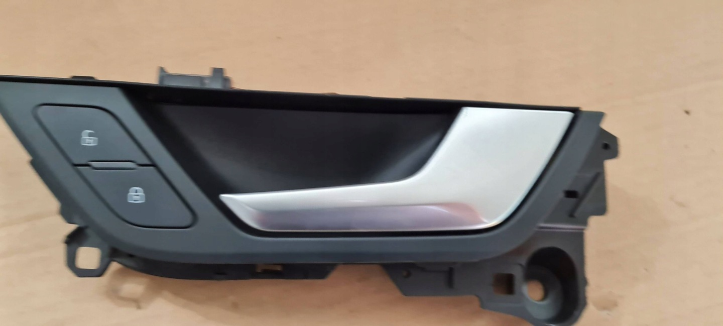 A6 C8 4K handle door right right front front 4K0837020