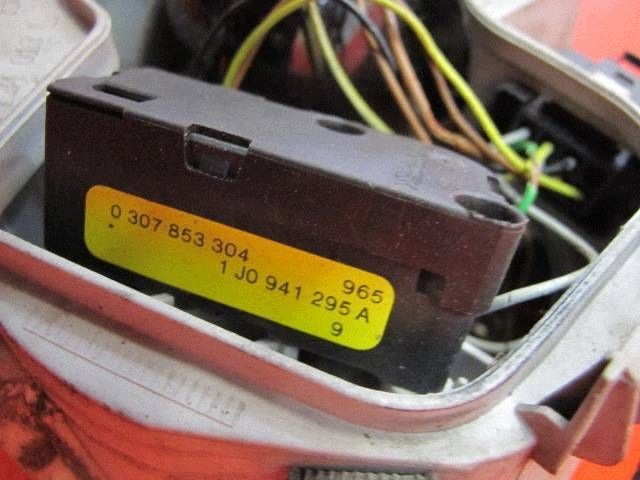 VW New Beetle 1C 97- light REFLEKTOR left front front EUROPA 1C0941005D