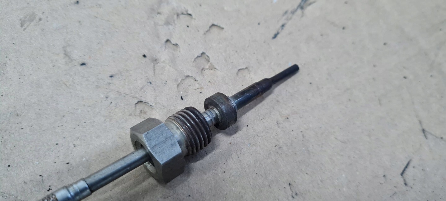 A7 4G Sensor TEMPERATURY Gase 3.0 TDI 8K0906088A A6 C7 4G