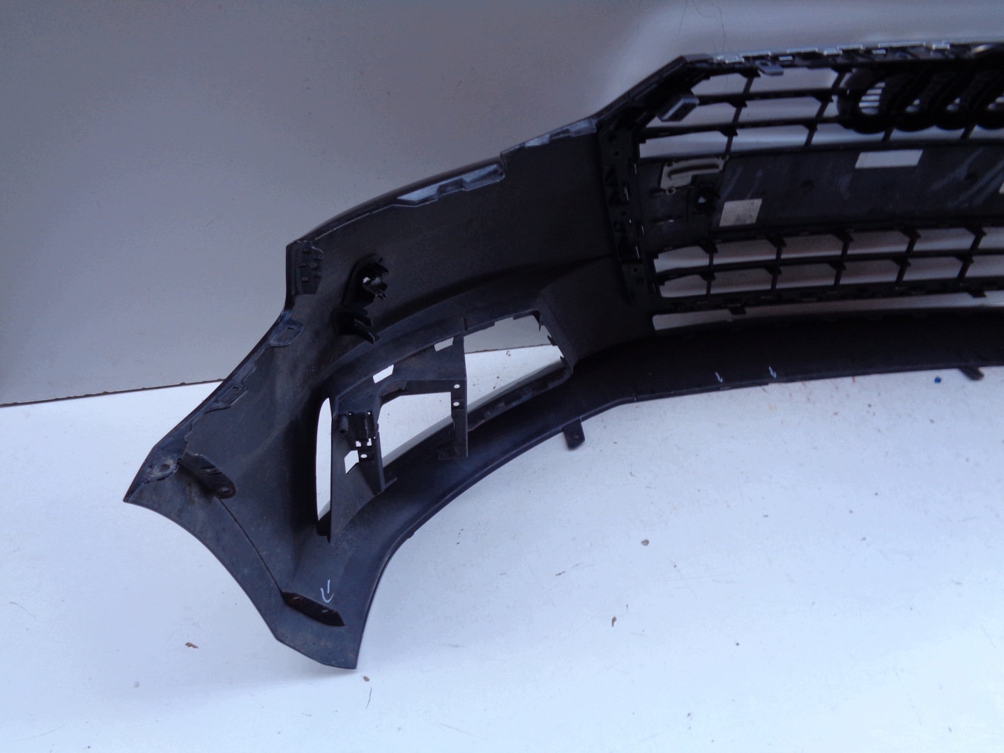 front bumper AUDI A4 B9 8W 8W0 15- NR 54070