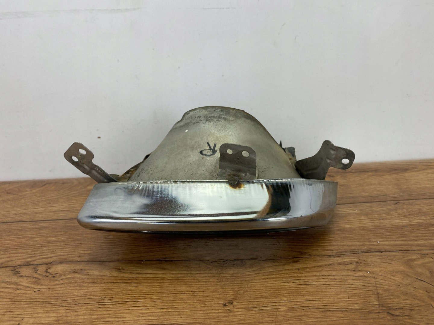 pipe end of an exhaust right side Dodge Charger 2015+