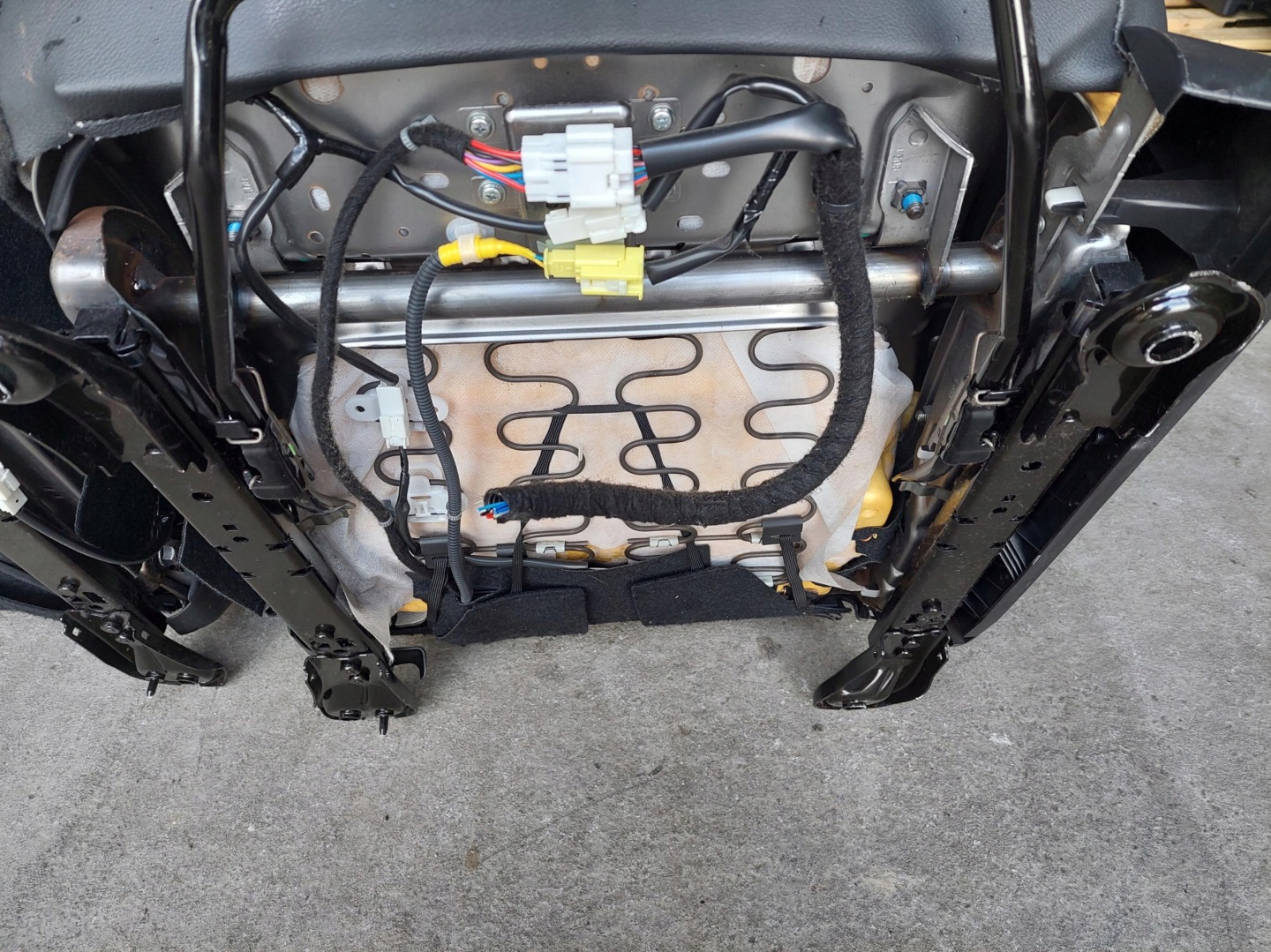 seat front front right heated + airbag seat NISSAN LEAF II ZE1