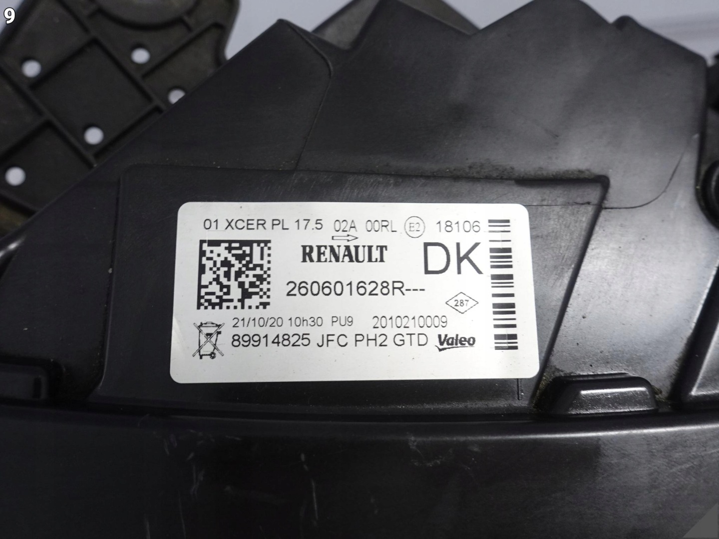 RENAULT ESPACE V 5 LIFT 19-23 light FULL LED MATRIX VISION left front EU