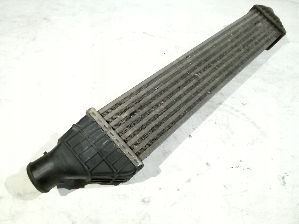 Dodge Journey 2.0 CRD diesel intercooler radiator P5887001