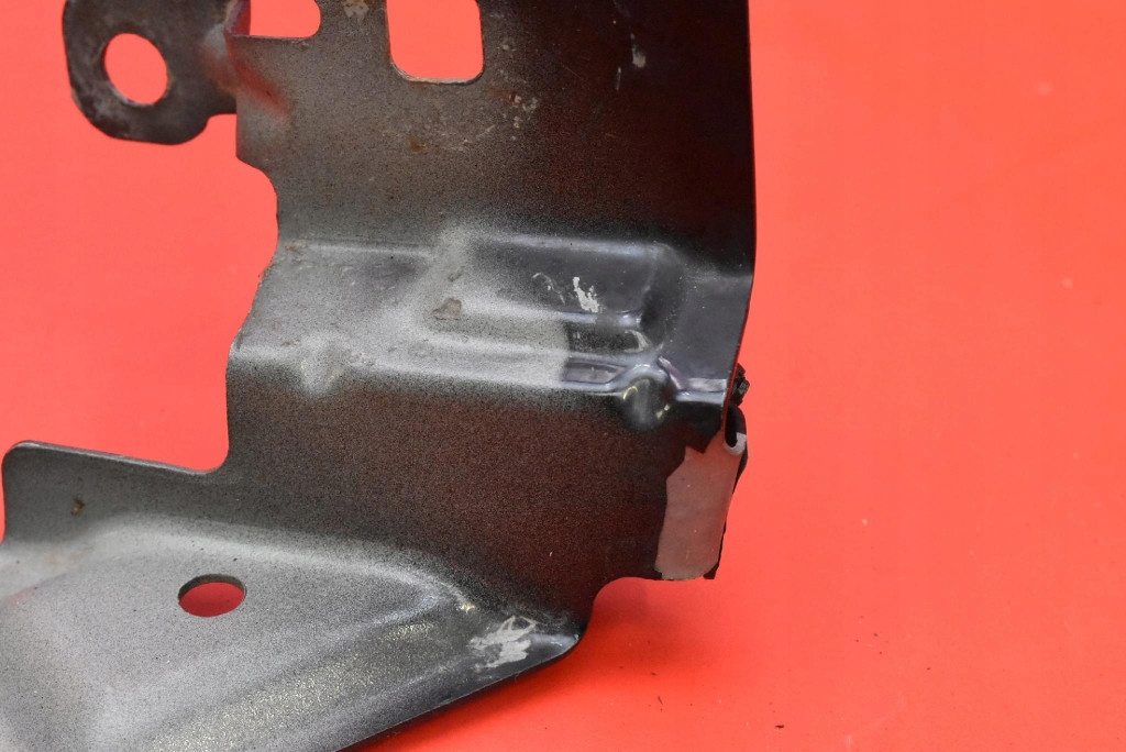 Console Support plaque Aile Gauche Avant 620434875A RENAULT CAPTUR 1 et 13-17