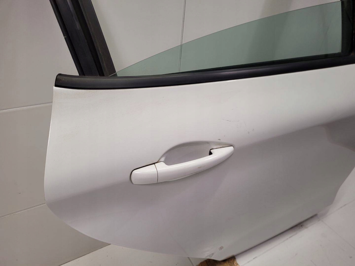 door rear part right side Peugeot 208 2015