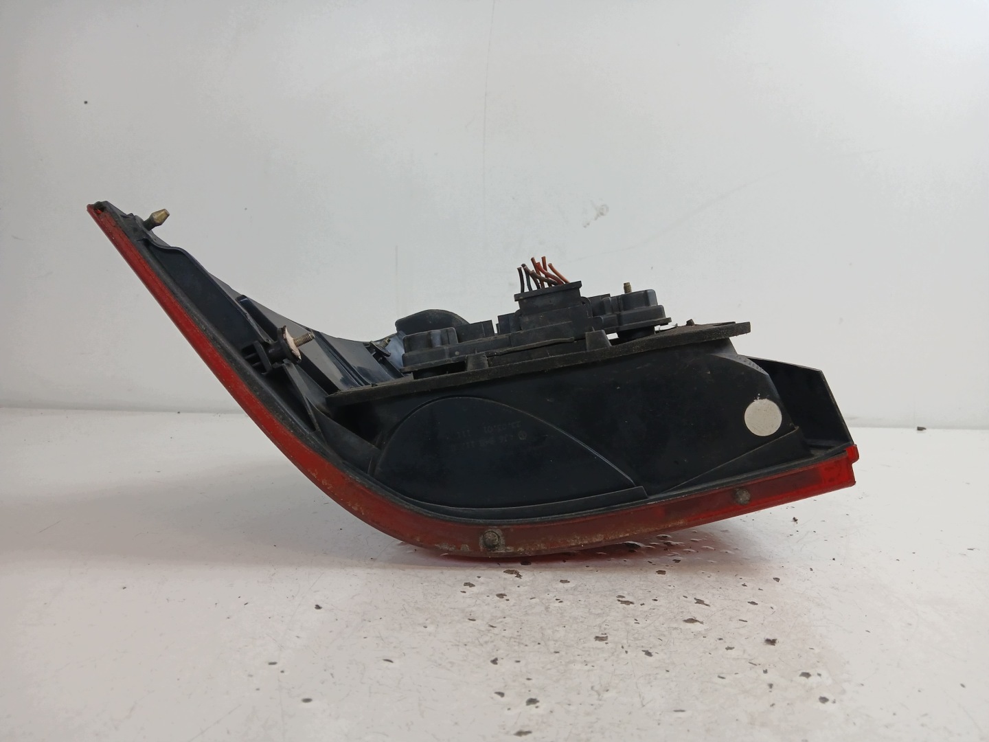 VW GOLF IV HB light right rear part dark