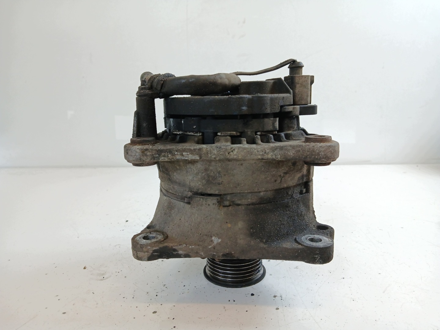 VW GOLF IV AUDI A3 8L 1.6 ALTERNATOR 028903028D 90A