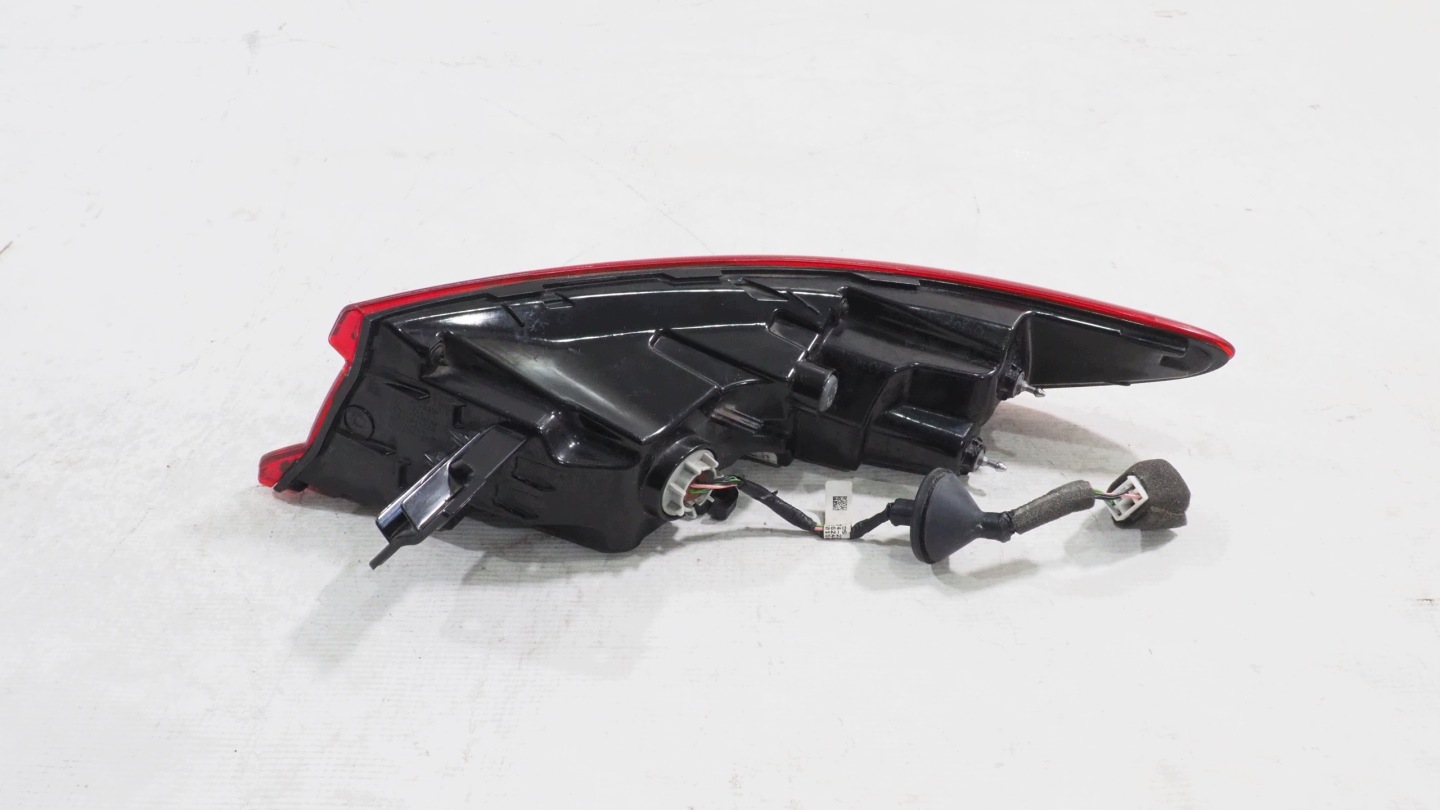 Kia Proceed III light LED left rear part 92401-J7200