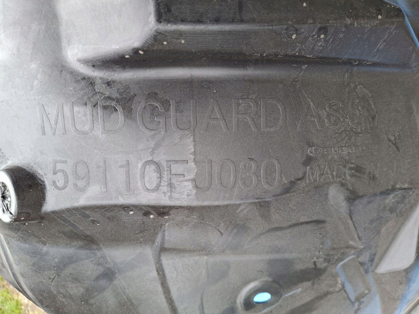 mudguard front left SUBARU XV 2011R->