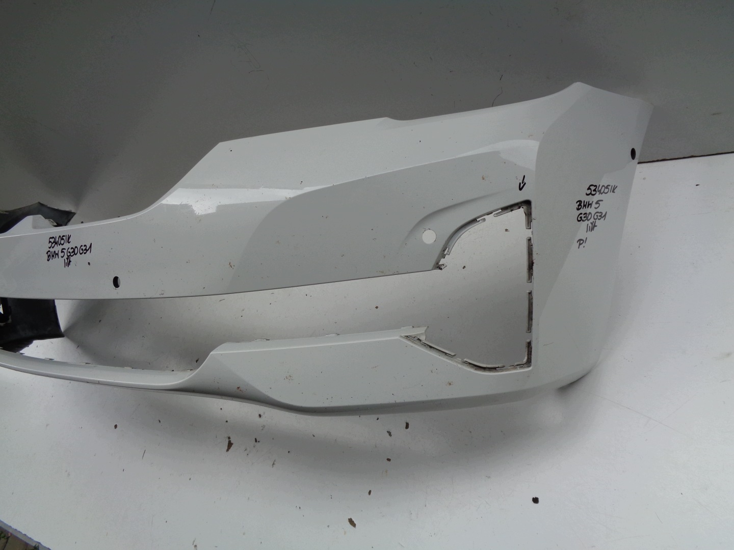 front bumper BMW 5 G30 G31 20- LIFT NR 53405