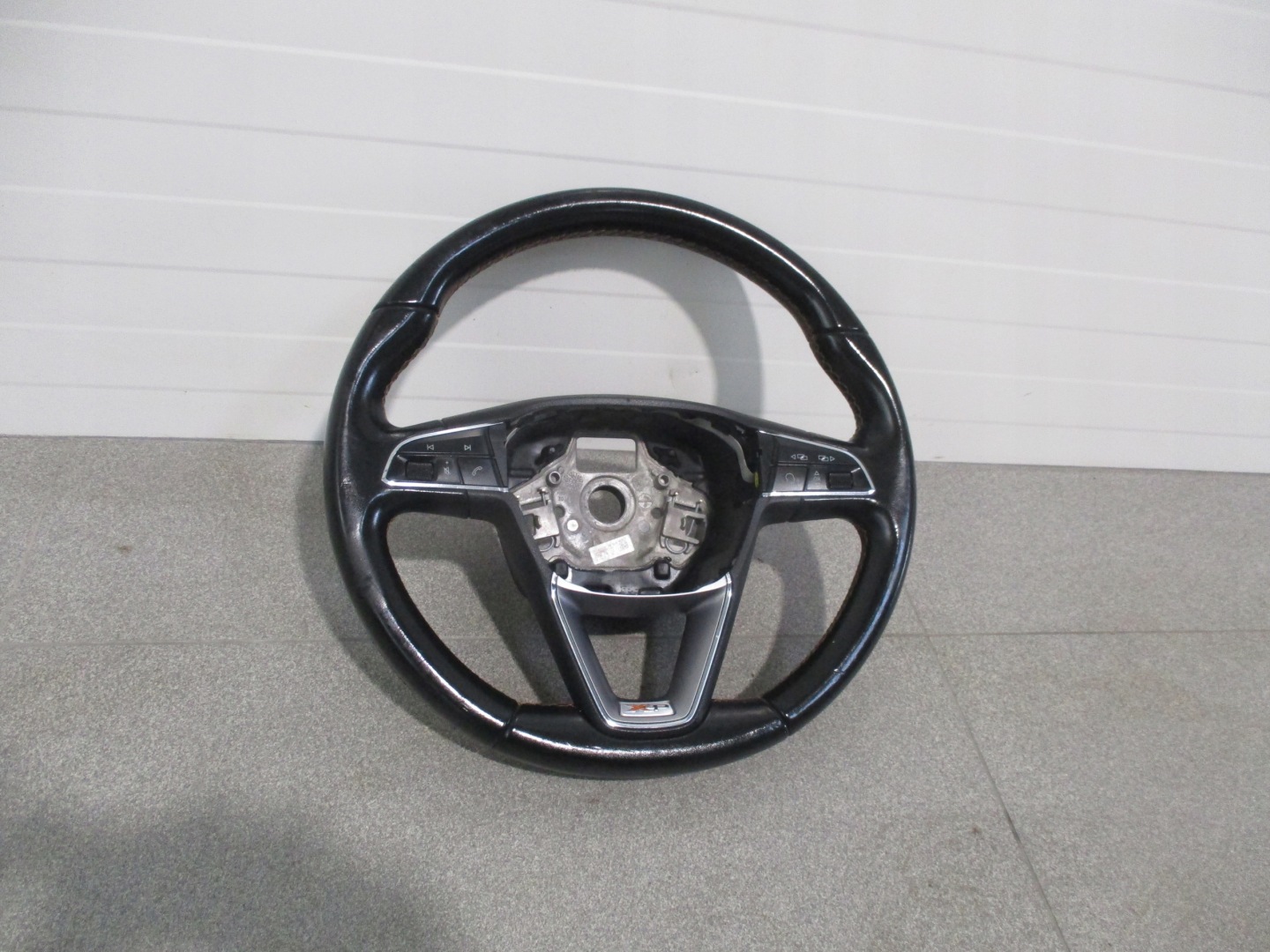 LENKRAD SEAT LEON 3 III 5F0 XP