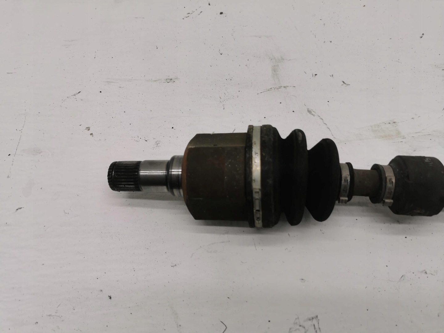 semi-axis short. left front KIA CARENS IV 1.7 CRDi 136KM
