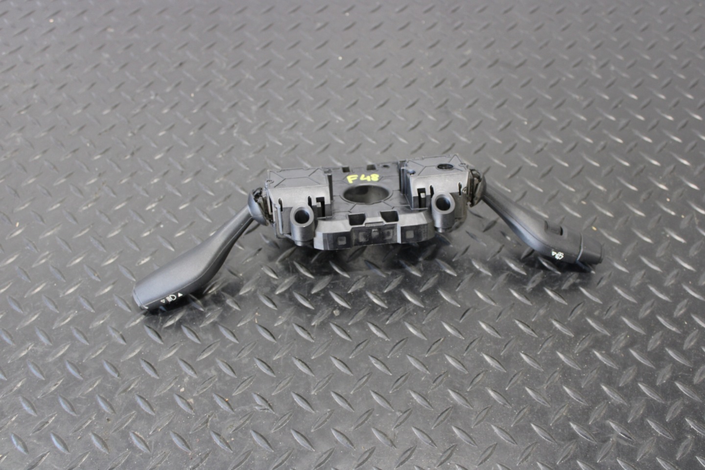 DEVIO LUCI DEVIO tergicristalli indicatori di direzione BMW X1 F48 6827369