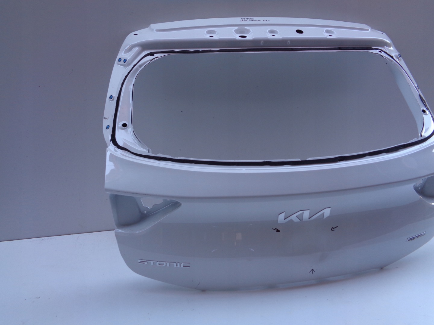 boot doors KIA STONIC 17- NR 47922
