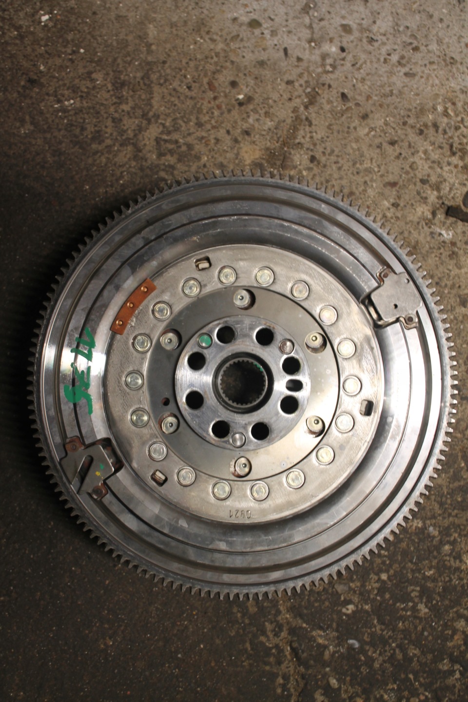 1175. VOLANO USATO BMW 865563705