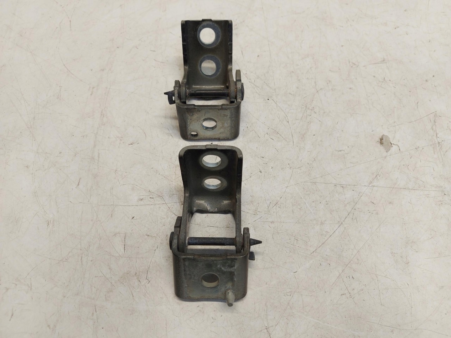 PEUGEOT 508 II hinge door front right gora dol komplet